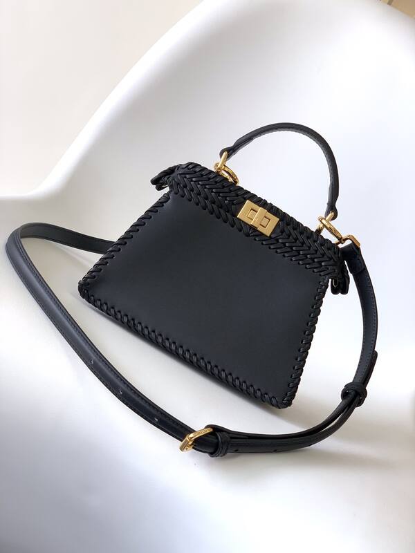 Fendi Peekaboo Black 33x22x14cm shoulder bag — Premium Replica