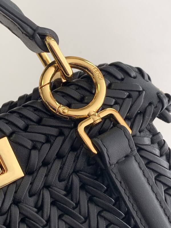 Fendi Peekaboo Black 33x22x14cm shoulder bag — Premium Replica