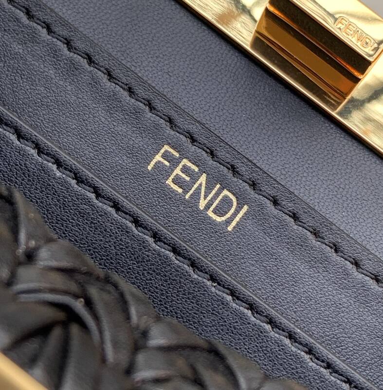 Fendi Peekaboo Black 33x22x14cm shoulder bag — Premium Replica