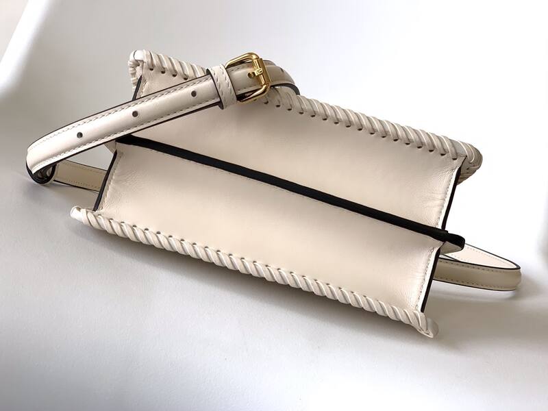 Fendi Peekaboo White 33x22x14cm shoulder bag — Premium Replica