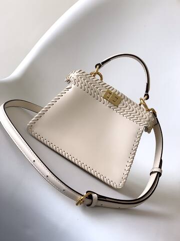 Fendi Peekaboo White 33x22x14cm shoulder bag Premium Replica