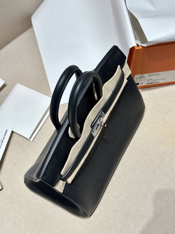 Hermes Birkin Black work — 1:1 Replica