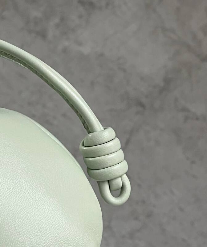 Loewe Green shoulder bag — Top Quality Replica