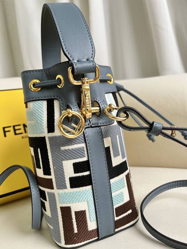Fendi shoulder bag — Top Quality Replica