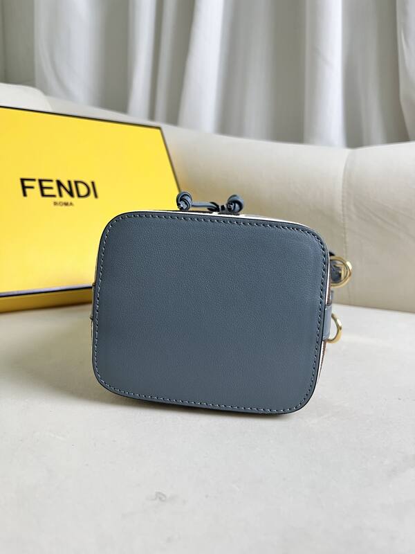 Fendi shoulder bag — Top Quality Replica
