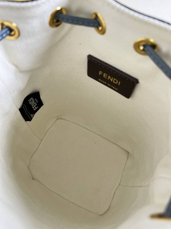Fendi shoulder bag — Top Quality Replica