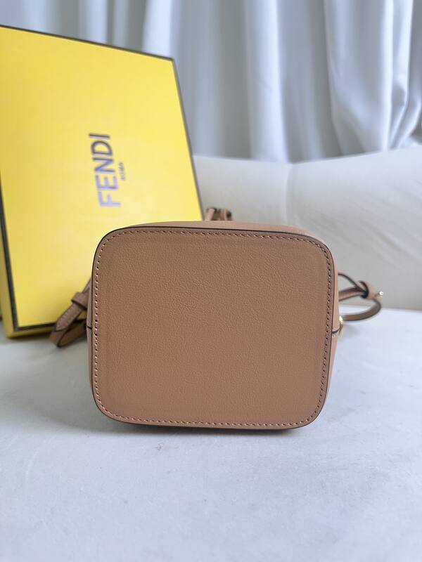 Fendi shoulder bag — AAA Quality Replica