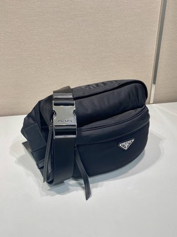 Prada Black shoulder bag — Top Quality Replica