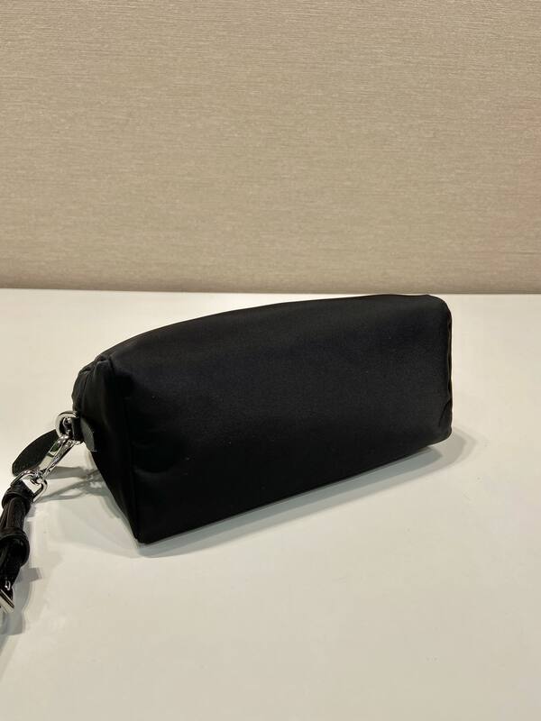 Prada White shoulder bag — Premium Replica