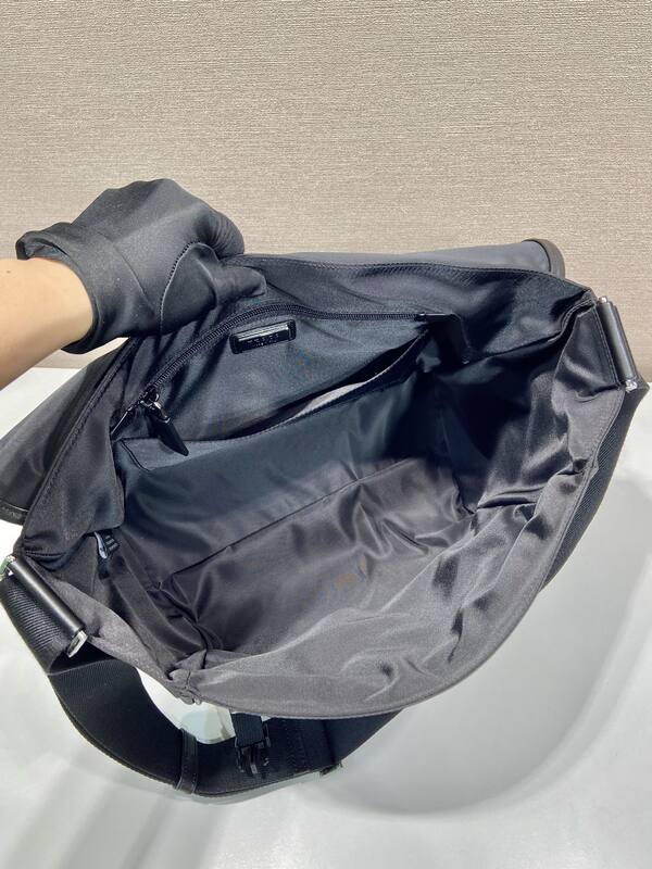 Prada Black shoulder bag — Premium Replica