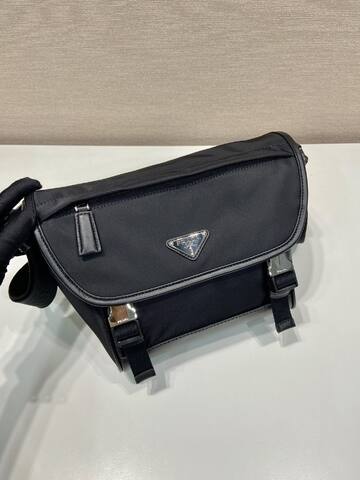 Prada Black 25x18x10cm shoulder bag 1 1 Replica