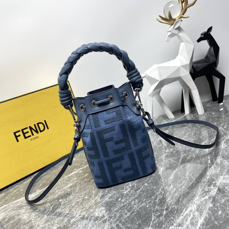 Fendi shoulder bag — Premium Replica