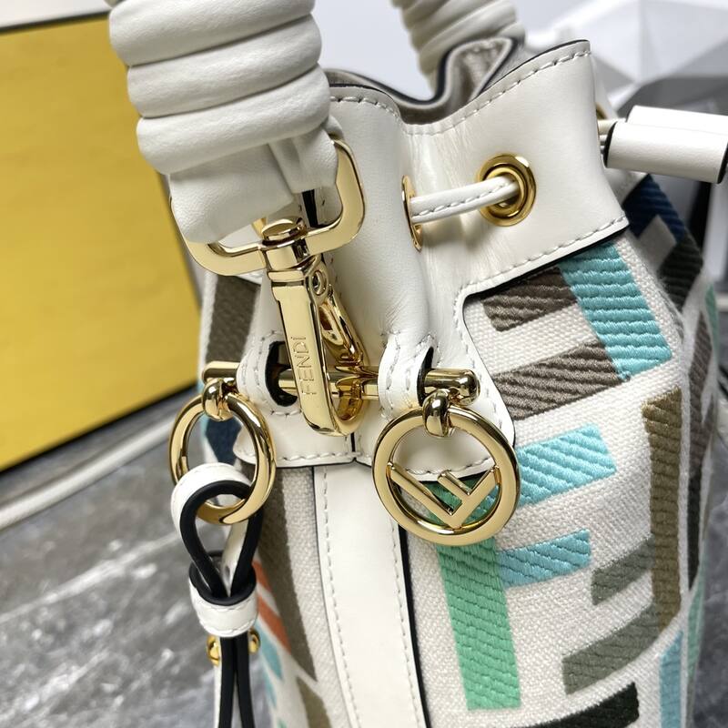 Fendi shoulder bag — Top Quality Replica