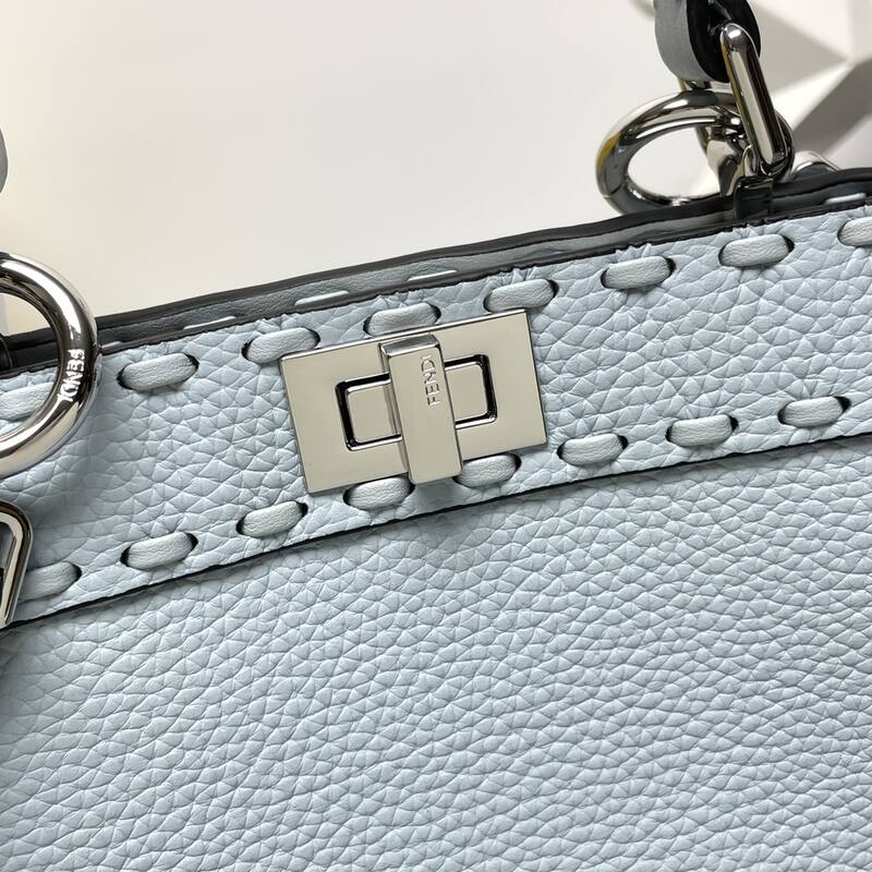 Fendi shoulder bag — Premium Replica