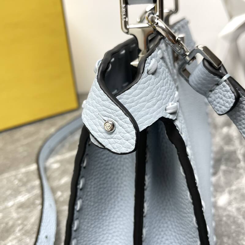 Fendi shoulder bag — Premium Replica