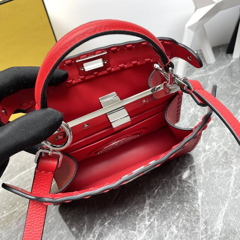 Fendi shoulder bag — 1:1 Replica