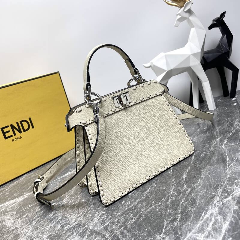 Fendi shoulder bag — AAA Quality Replica