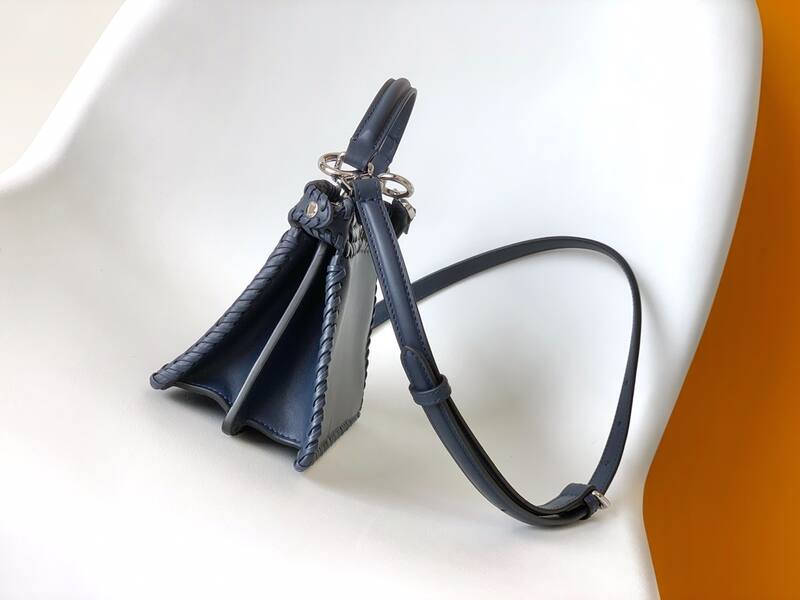 Fendi Peekaboo Blue 33x22x14cm shoulder bag — Top Quality Replica
