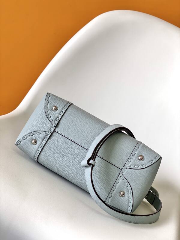 Fendi Blue 25x18x10cm shoulder bag — Top Quality Replica
