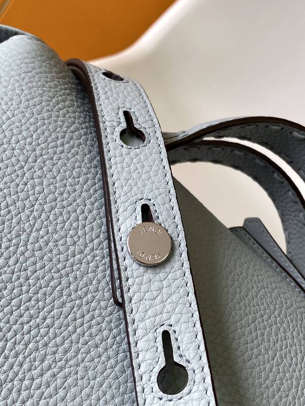 Fendi Blue 25x18x10cm shoulder bag — Top Quality Replica
