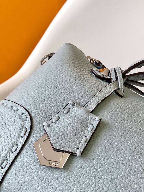 Fendi Blue 25x18x10cm shoulder bag — Top Quality Replica