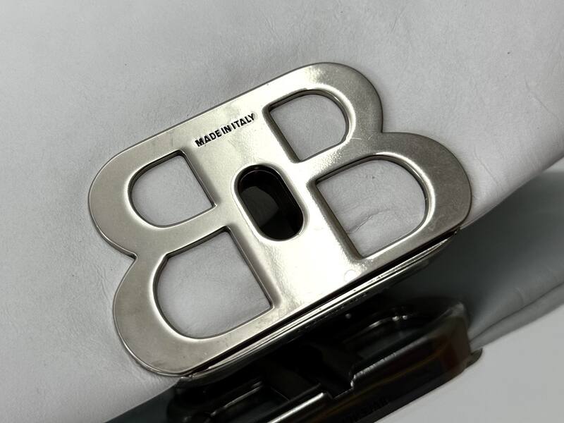 Balenciaga White 25x18x10cm shoulder bag — AAA Quality Replica