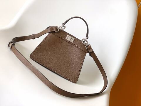 Fendi Peekaboo Brown 33x22x14cm shoulder bag Premium Replica