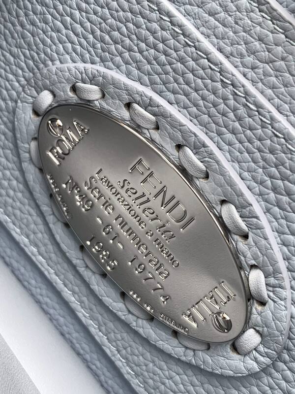 Fendi Peekaboo Blue 33x22x14cm shoulder bag — AAA Quality Replica