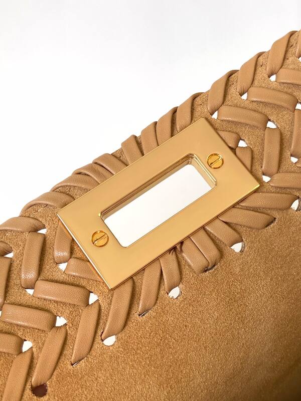 Fendi Peekaboo Beige 33x22x14cm shoulder bag — Premium Replica