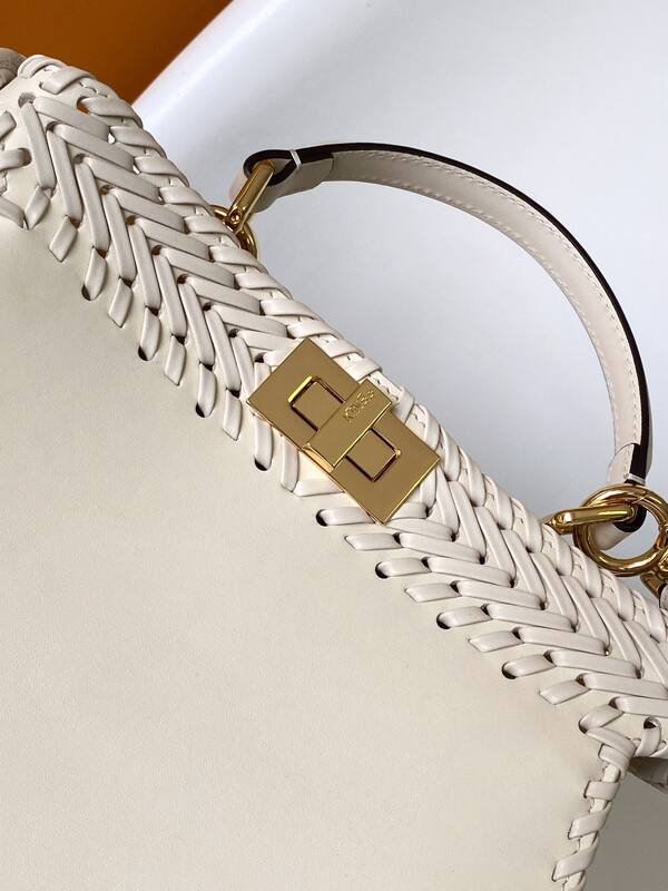 Fendi Peekaboo White 33x22x14cm shoulder bag — Top Quality Replica