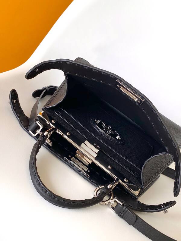 Fendi Peekaboo Black 33x22x14cm shoulder bag — Top Quality Replica