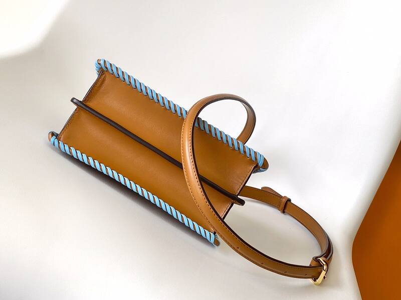 Fendi Peekaboo Brown 33x22x14cm shoulder bag — AAA Quality Replica