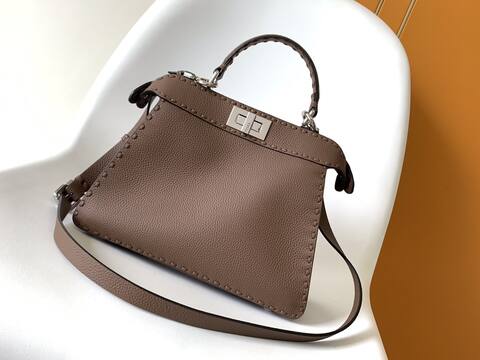 Fendi Peekaboo 33x22x14cm shoulder bag AAA Quality Replica