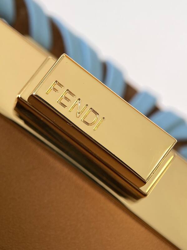 Fendi Peekaboo Brown 33x22x14cm shoulder bag — Premium Replica