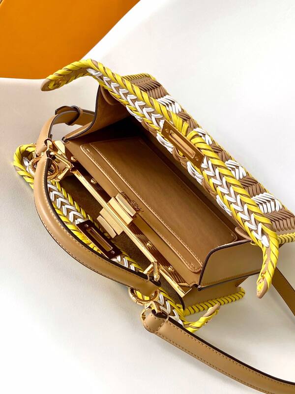 Fendi Peekaboo Beige 33x22x14cm shoulder bag — 1:1 Replica