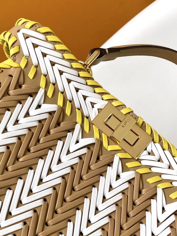 Fendi Peekaboo Beige 33x22x14cm shoulder bag — 1:1 Replica
