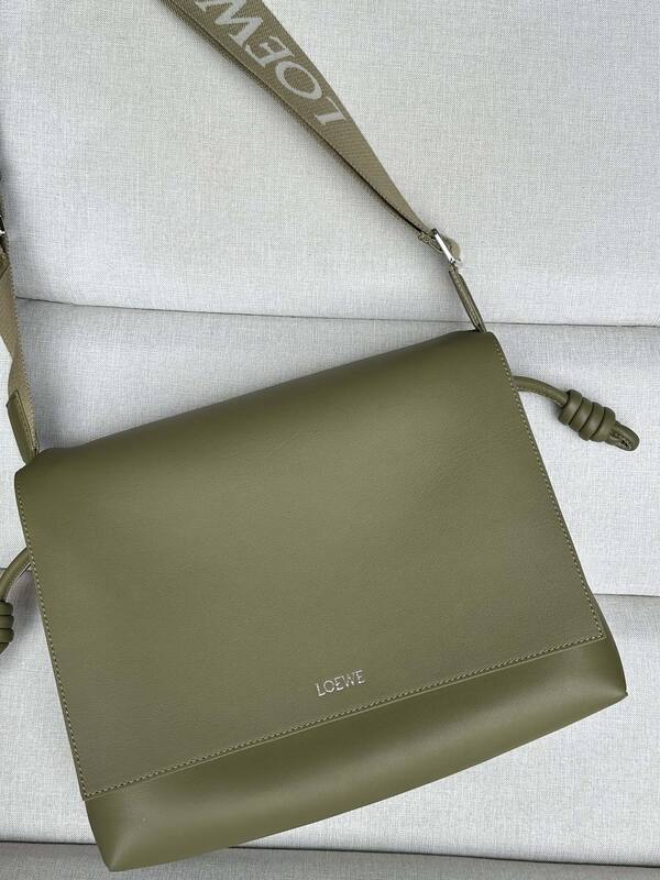 Loewe Green shoulder bag — Top Quality Replica