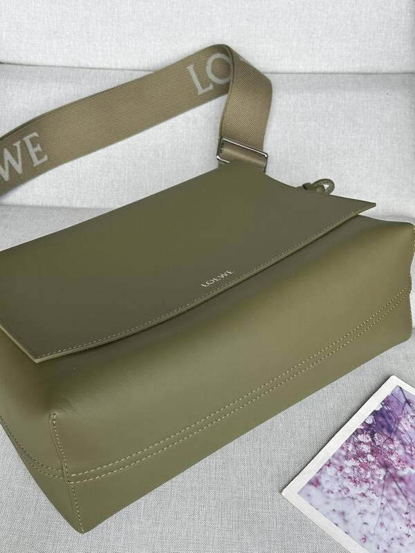 Loewe Green shoulder bag — Top Quality Replica