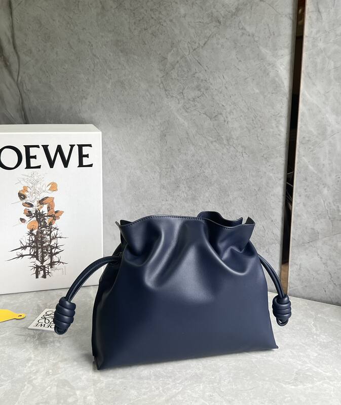 Loewe Blue 30x22x12cm shoulder bag — 1:1 Replica