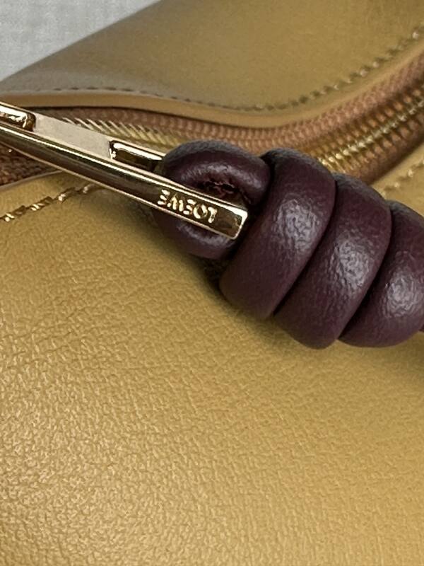 Loewe shoulder bag — AAA Quality Replica