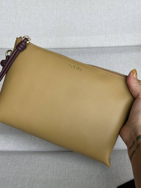 Loewe shoulder bag — AAA Quality Replica