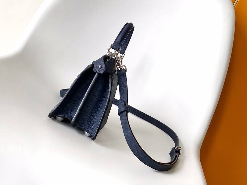 Fendi Peekaboo Blue 33x22x14cm shoulder bag — AAA Quality Replica