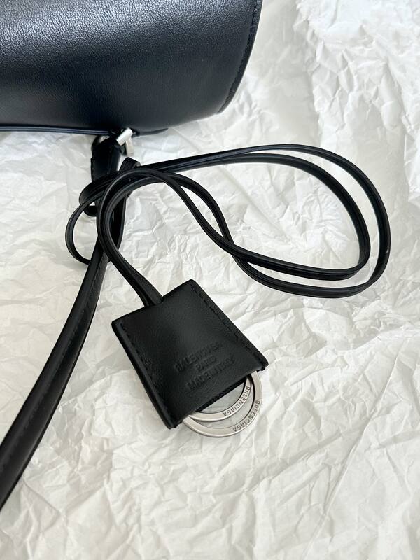 Balenciaga Black 40x30x16cm shoulder bag — Premium Replica