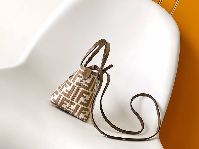 Fendi Brown shoulder bag — AAA Quality Replica