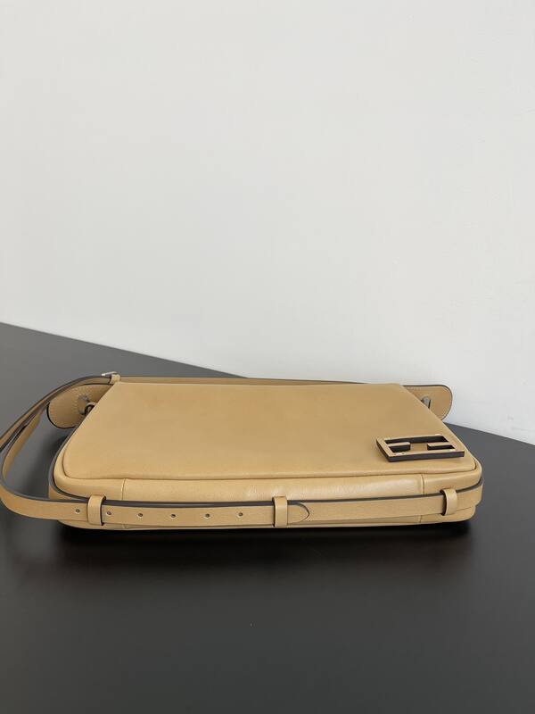 Fendi shoulder bag — Top Quality Replica