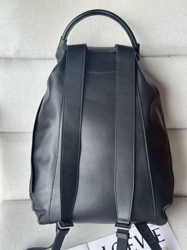 Loewe Black shoulder bag — Top Quality Replica