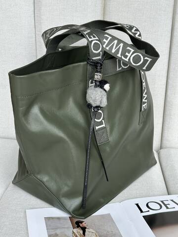 Loewe Green shoulder bag Top Quality Replica