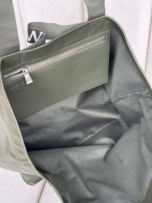 Loewe Green shoulder bag — Top Quality Replica