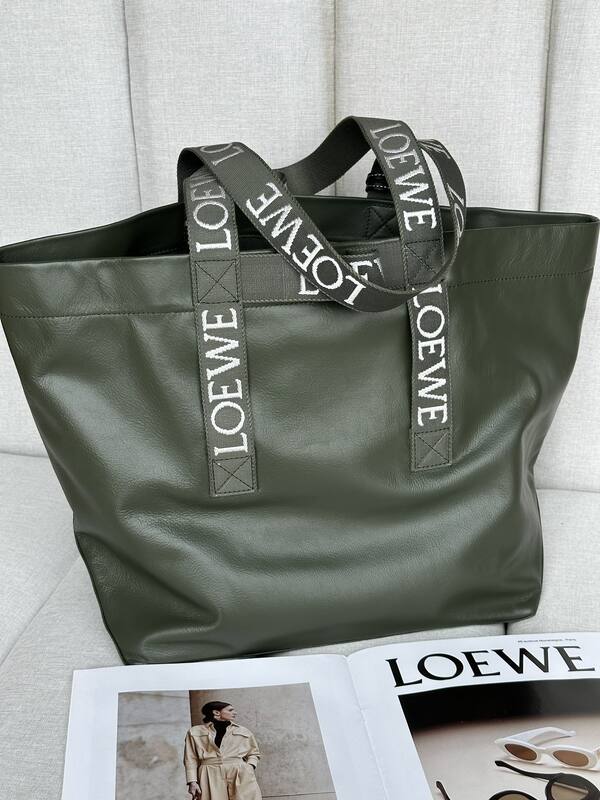 Loewe Green shoulder bag — Top Quality Replica