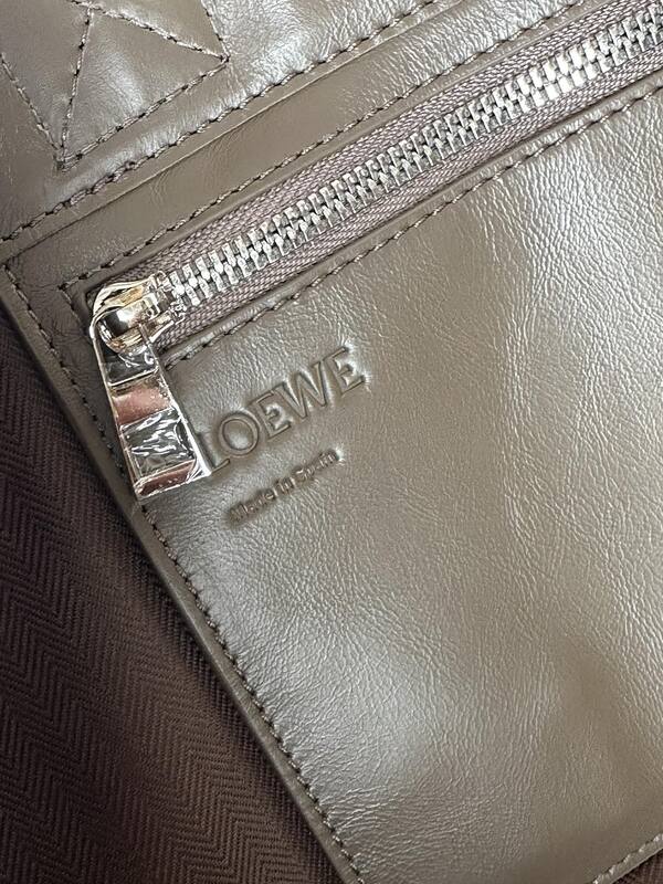 Loewe Brown shoulder bag — Premium Replica